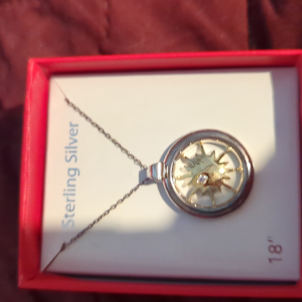 New Sterling silver CZ pendant  necklace